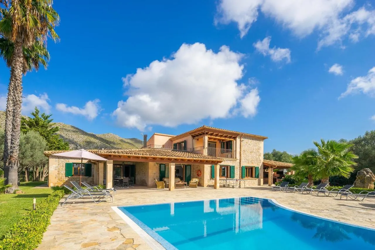 Villa Les Oliveres Antonia By Sunvillas Mallorca Port de Pollenca