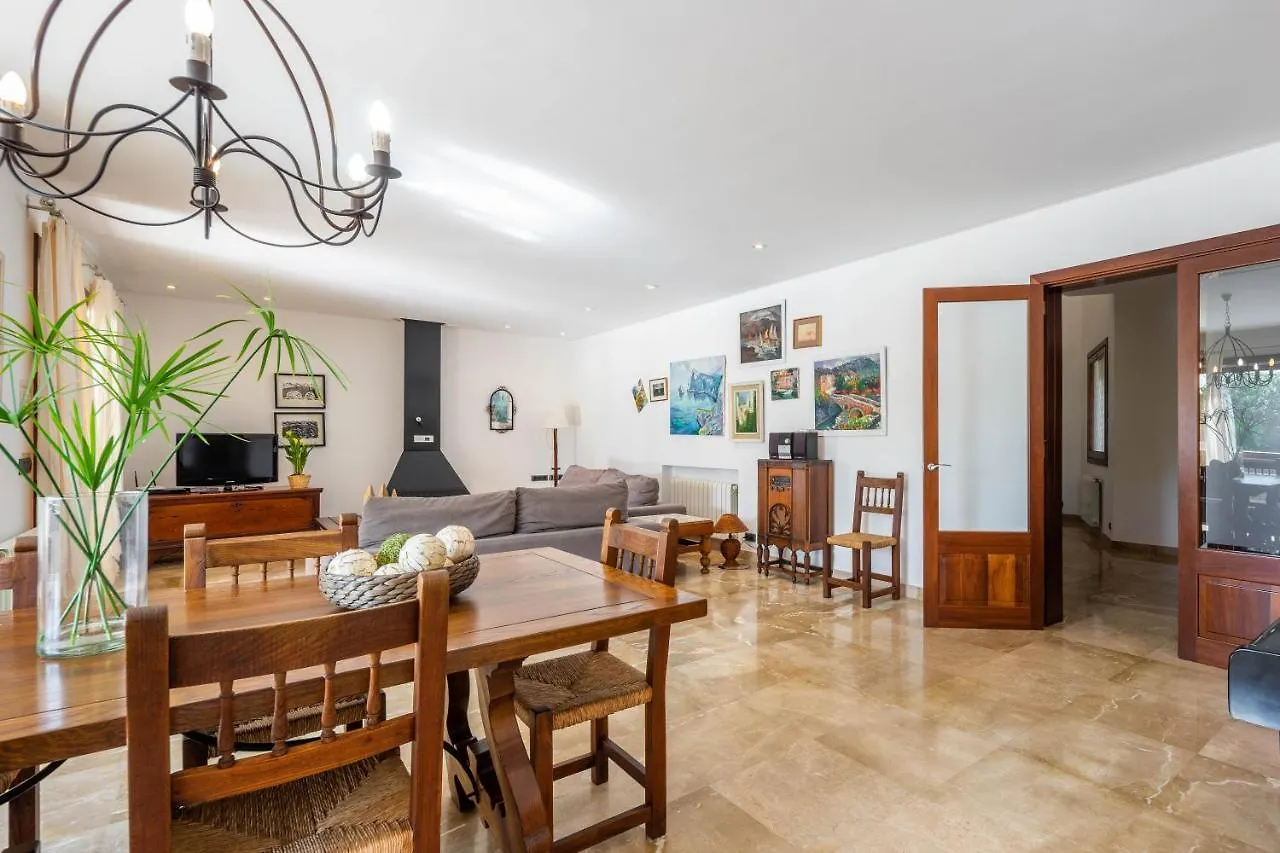 Villa Les Oliveres Antonia By Sunvillas Mallorca Port de Pollenca