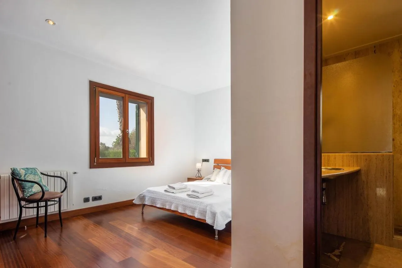 Villa Les Oliveres Antonia By Sunvillas Mallorca Port de Pollenca Spain